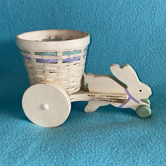 TELEFLORA bunny pulling basket cart wood vintage plant holder wheels roll - Picture 2 of 10